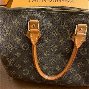 Authentic Louis Vuitton Speedy